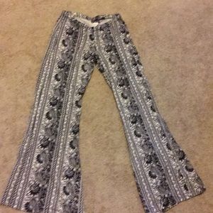 Unworn billabong pants